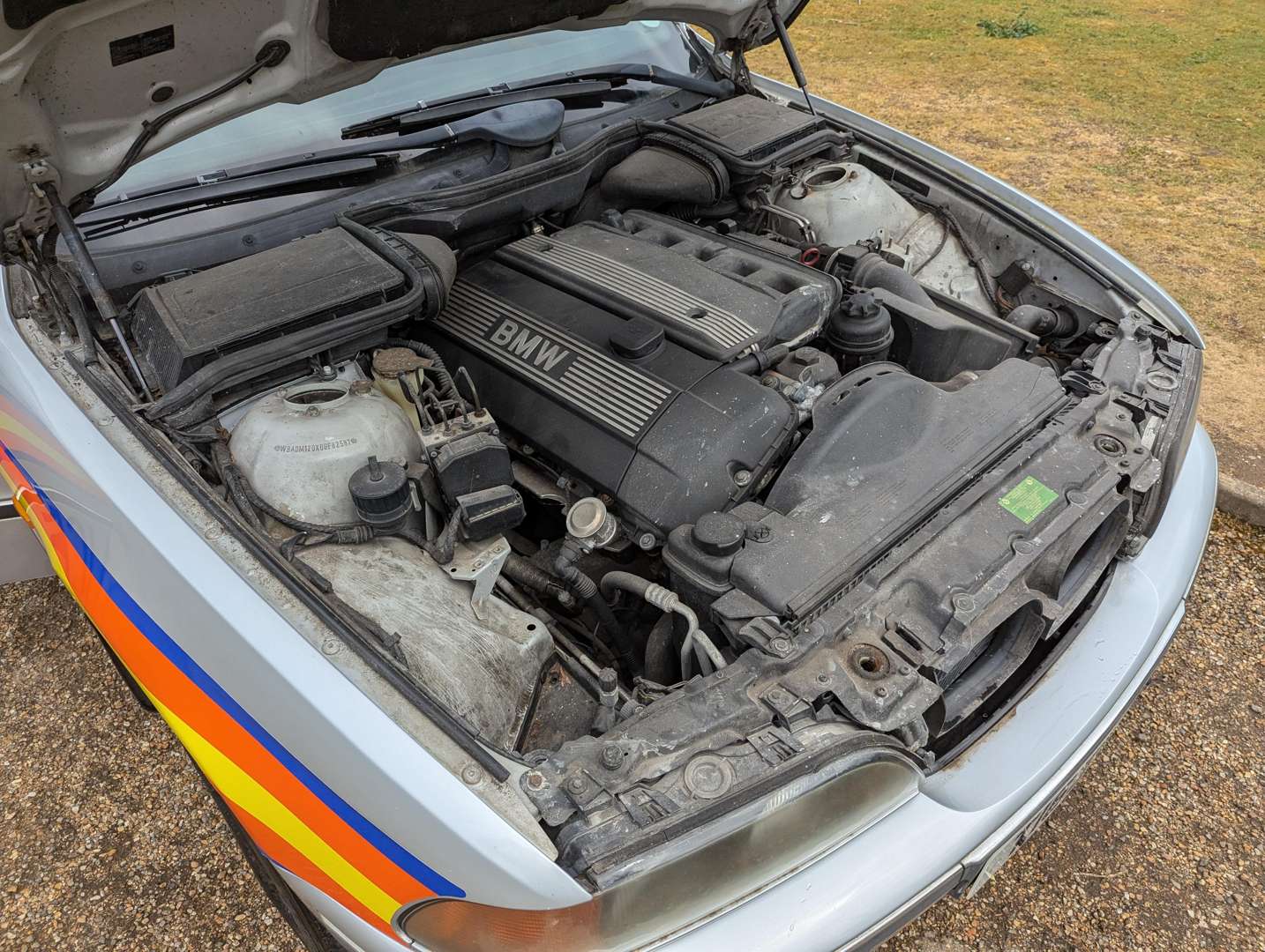 <p>1999 BMW 520I SE E39</p>