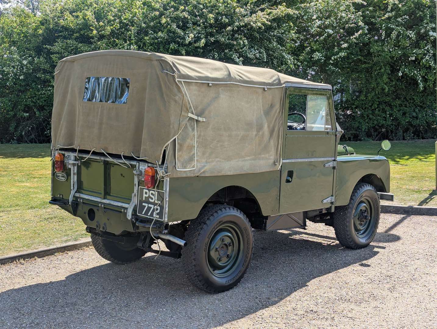 <p>1956 LAND ROVER SERIES I</p>
