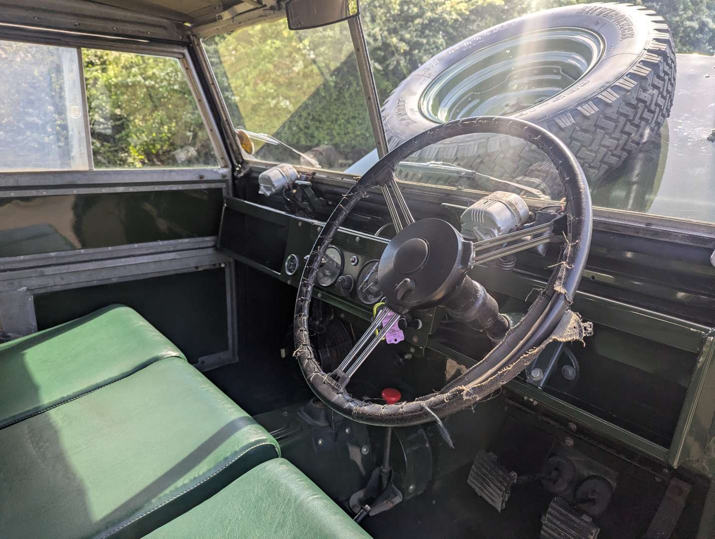 <p>1956 LAND ROVER SERIES I</p>