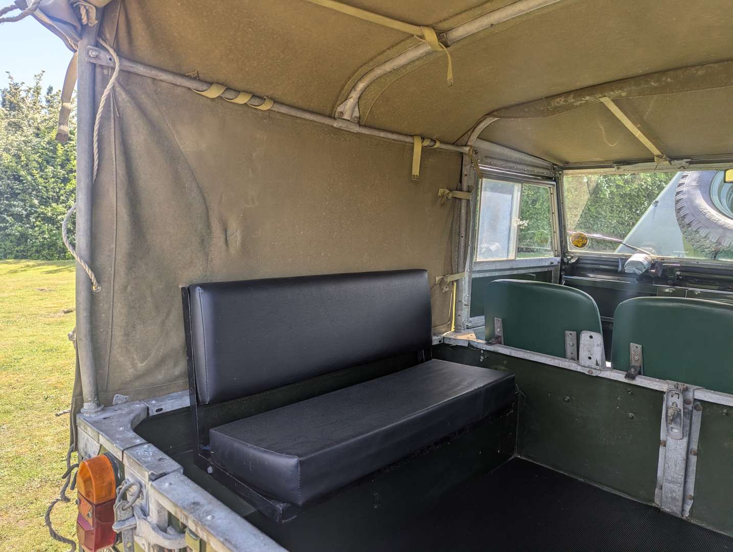 <p>1956 LAND ROVER SERIES I</p>