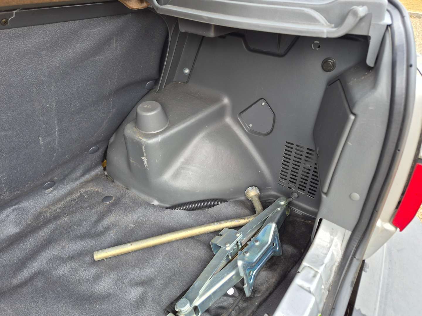 <p>1987 NISSAN MICRA 1.0L</p>