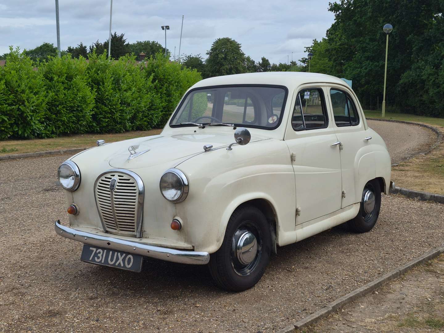 <p>1957 AUSTIN A35</p>