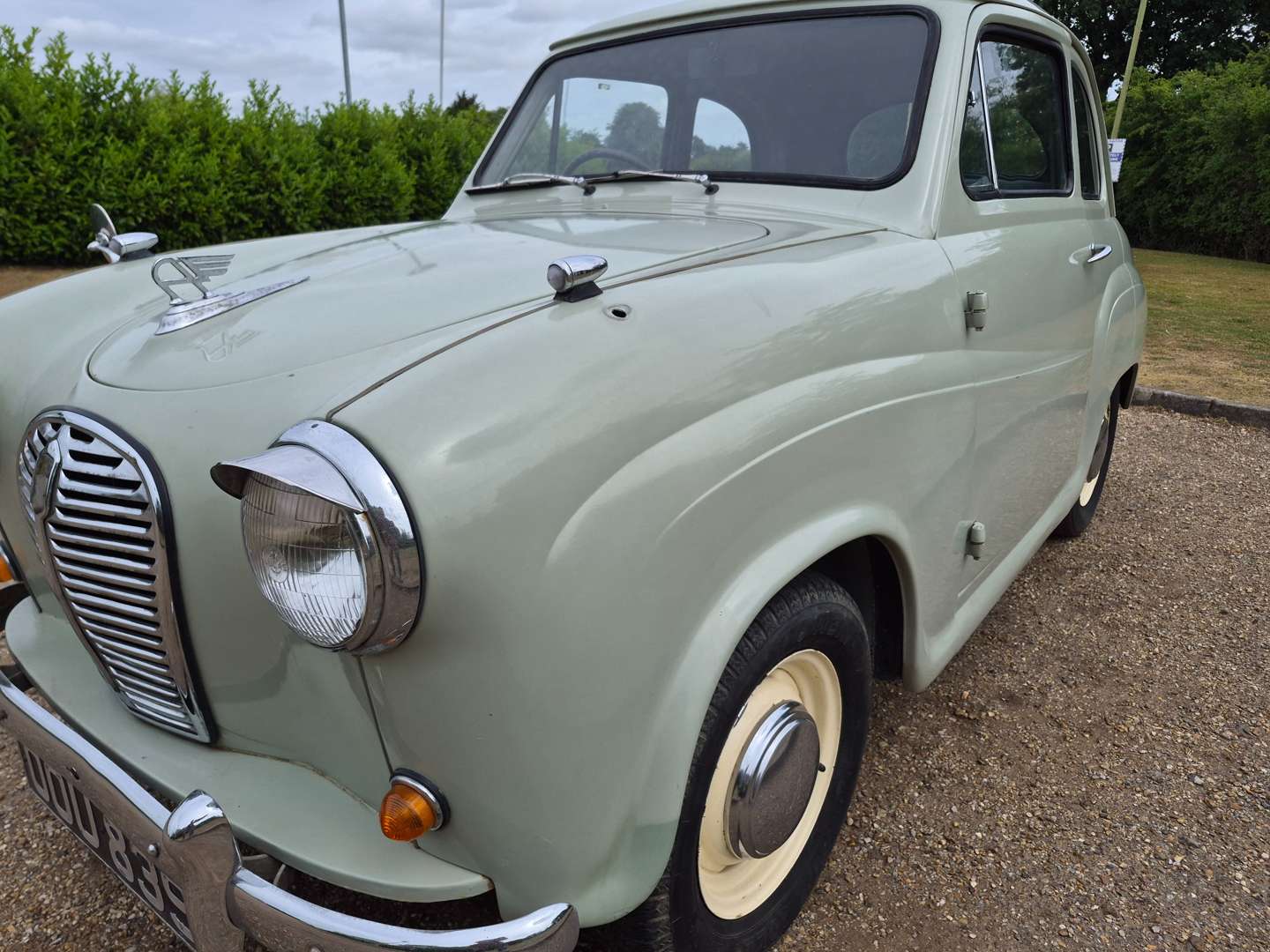 <p>1956 AUSTIN A35</p>