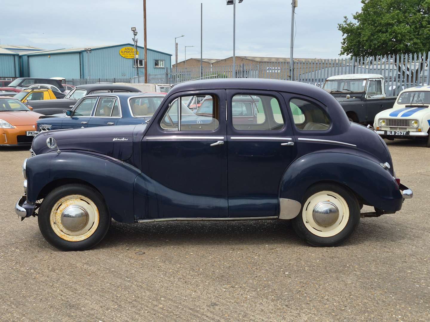 <p>1951 AUSTIN A40</p>