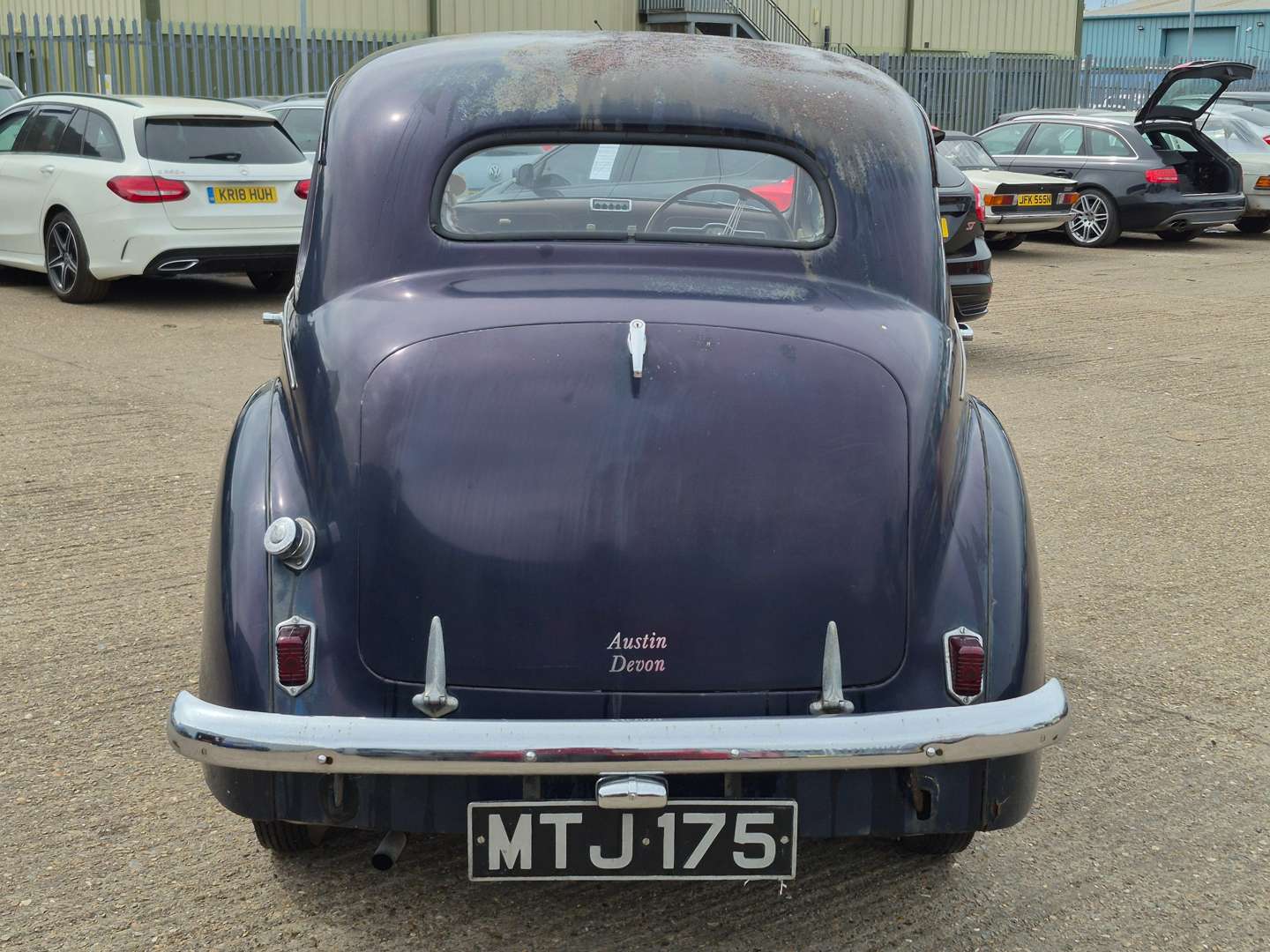 <p>1951 AUSTIN A40</p>