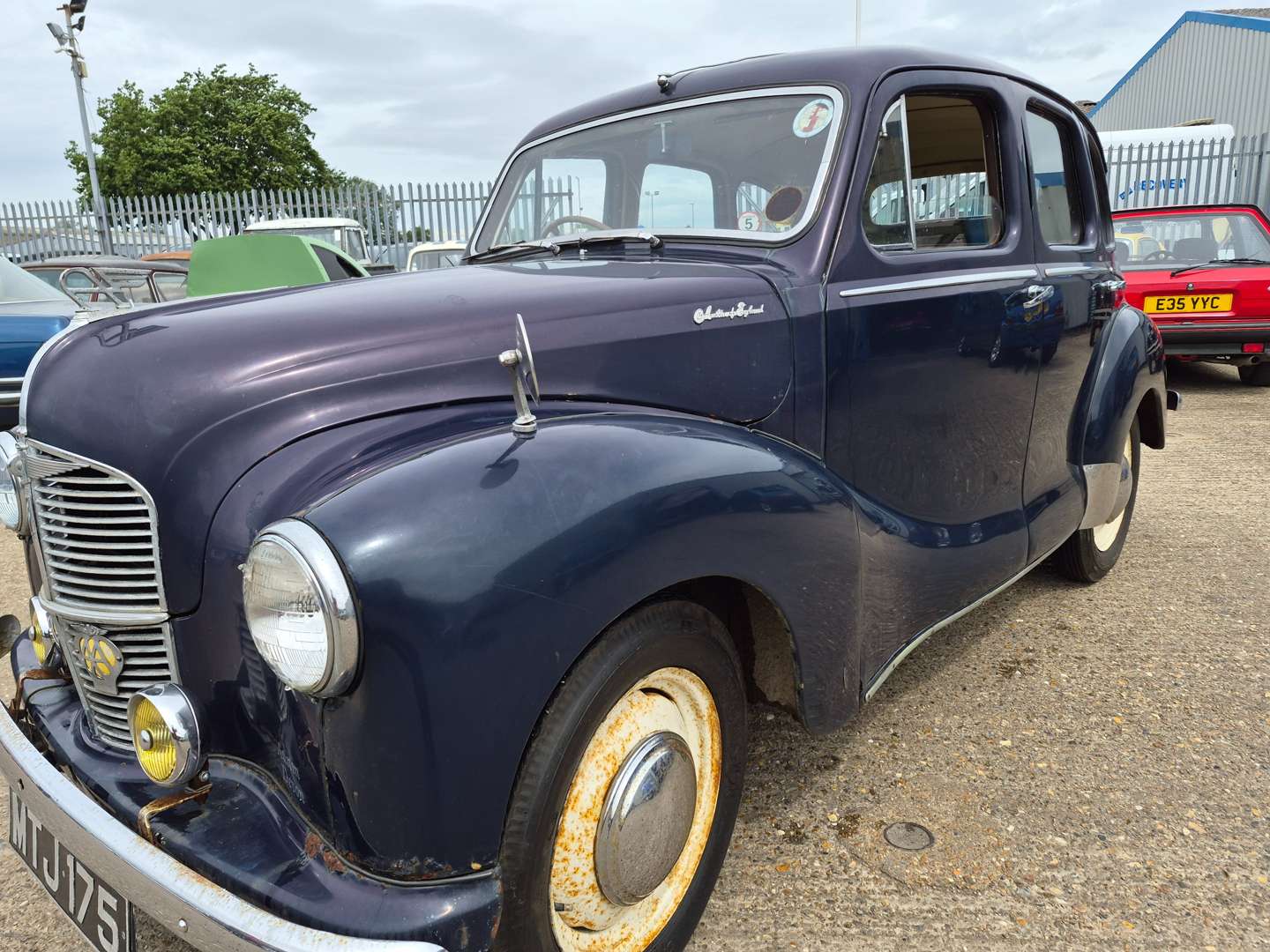 <p>1951 AUSTIN A40</p>