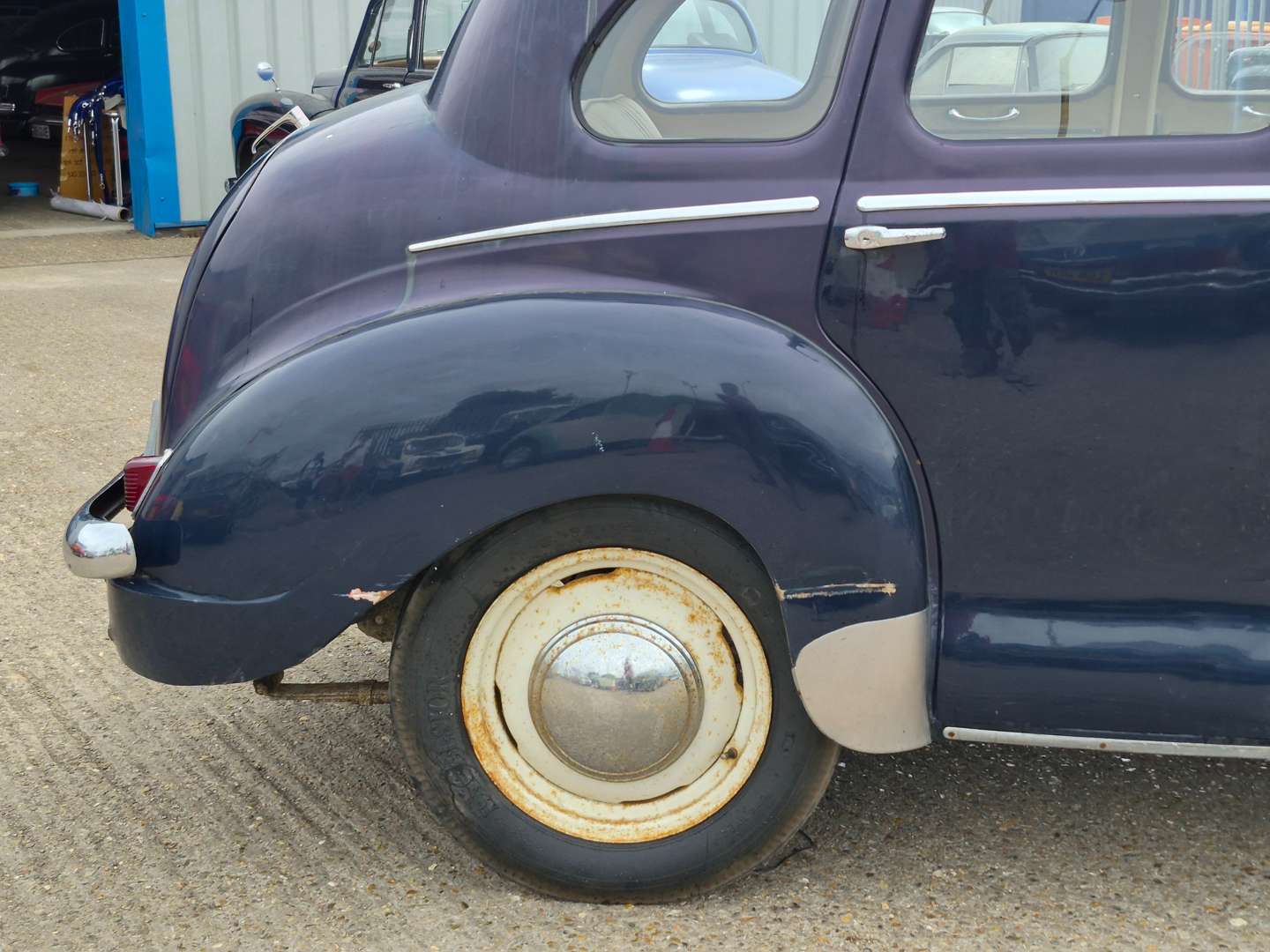 <p>1951 AUSTIN A40</p>