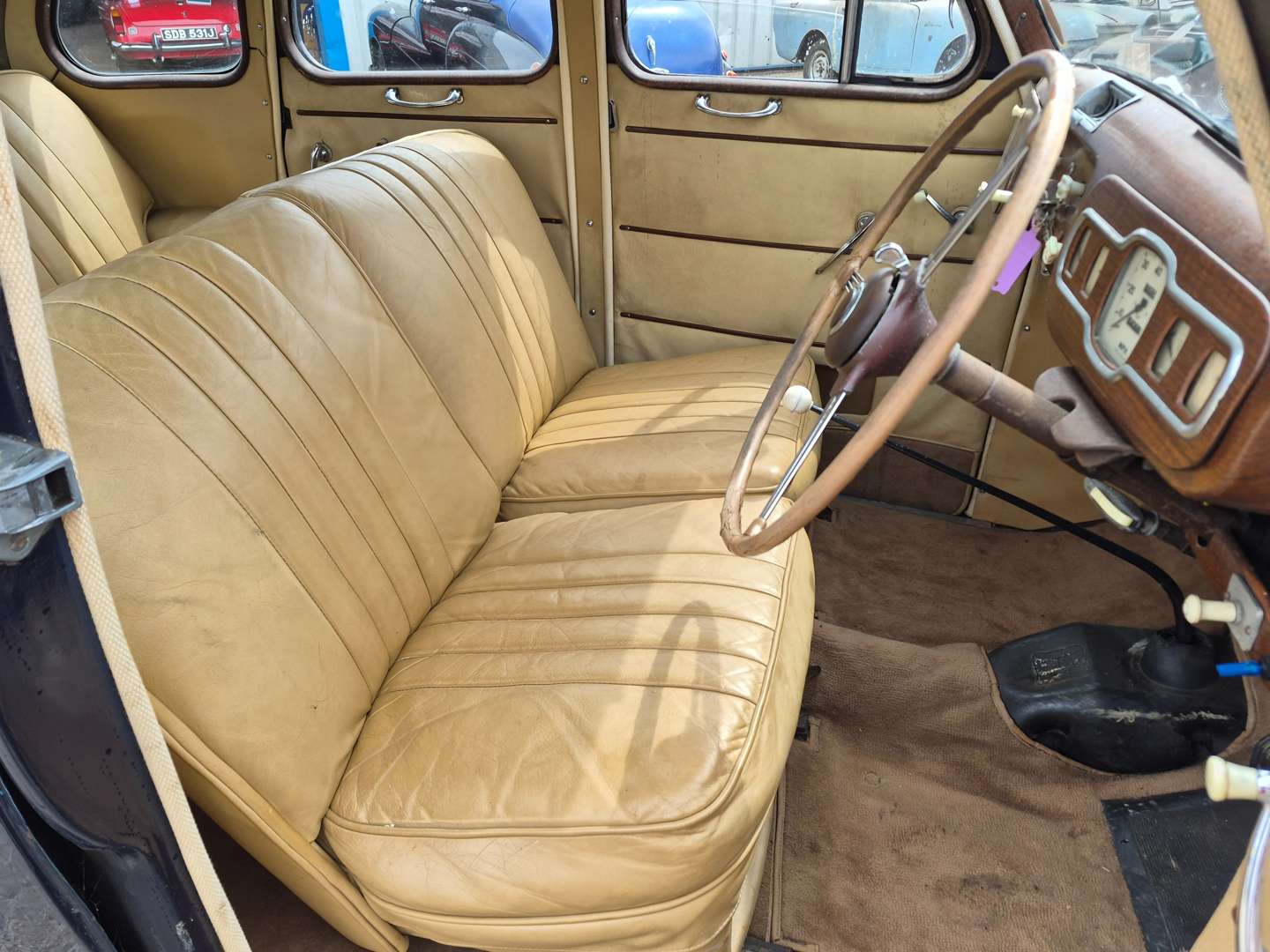 <p>1951 AUSTIN A40</p>