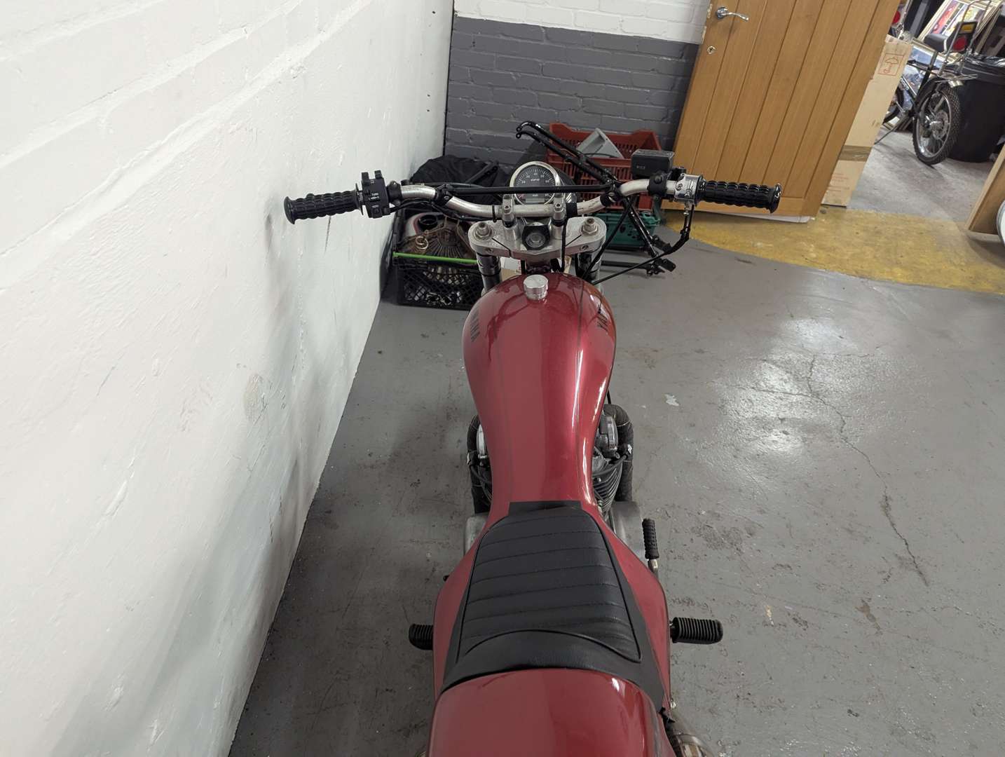 <p>1980 YAMAHA XS650 X75 HURRICAN REPLICA</p>