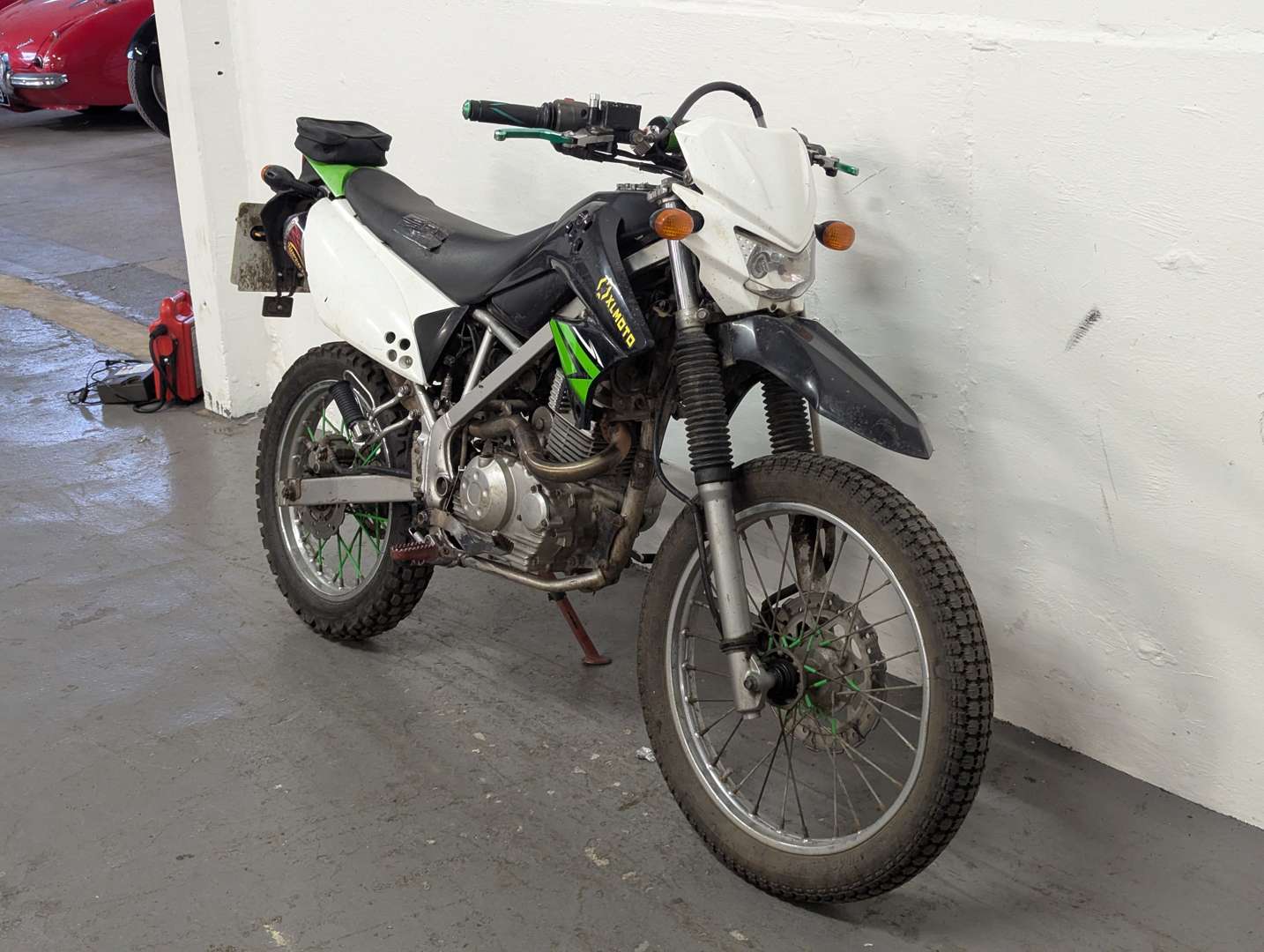 <p>2011 KAWASAKI LX 125 C</p>