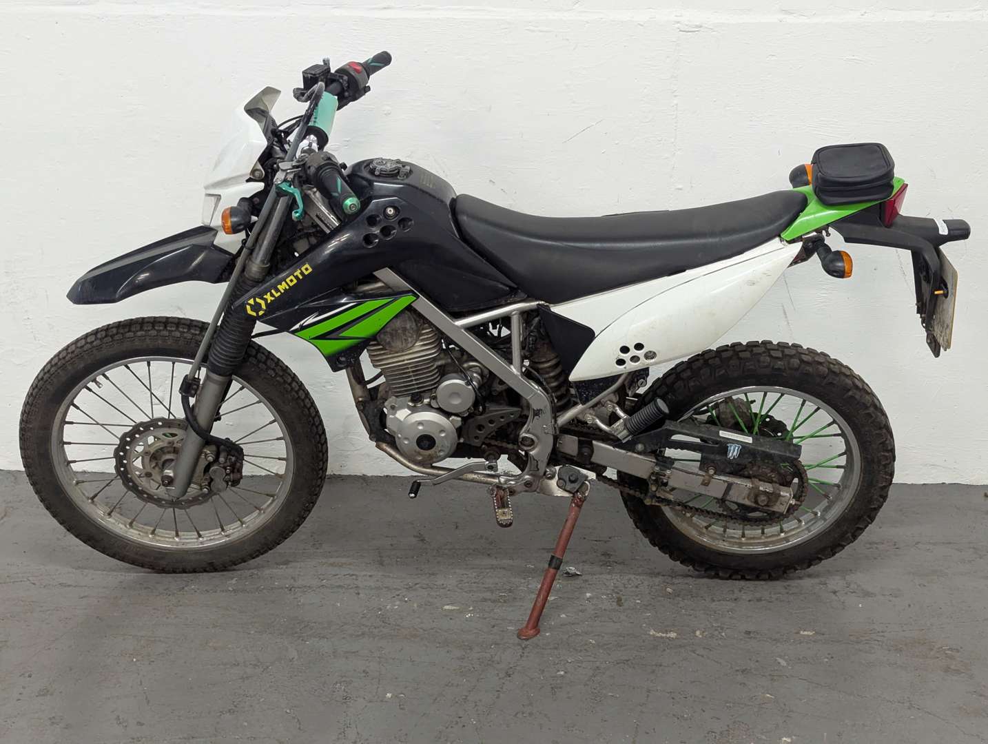 <p>2011 KAWASAKI LX 125 C</p>