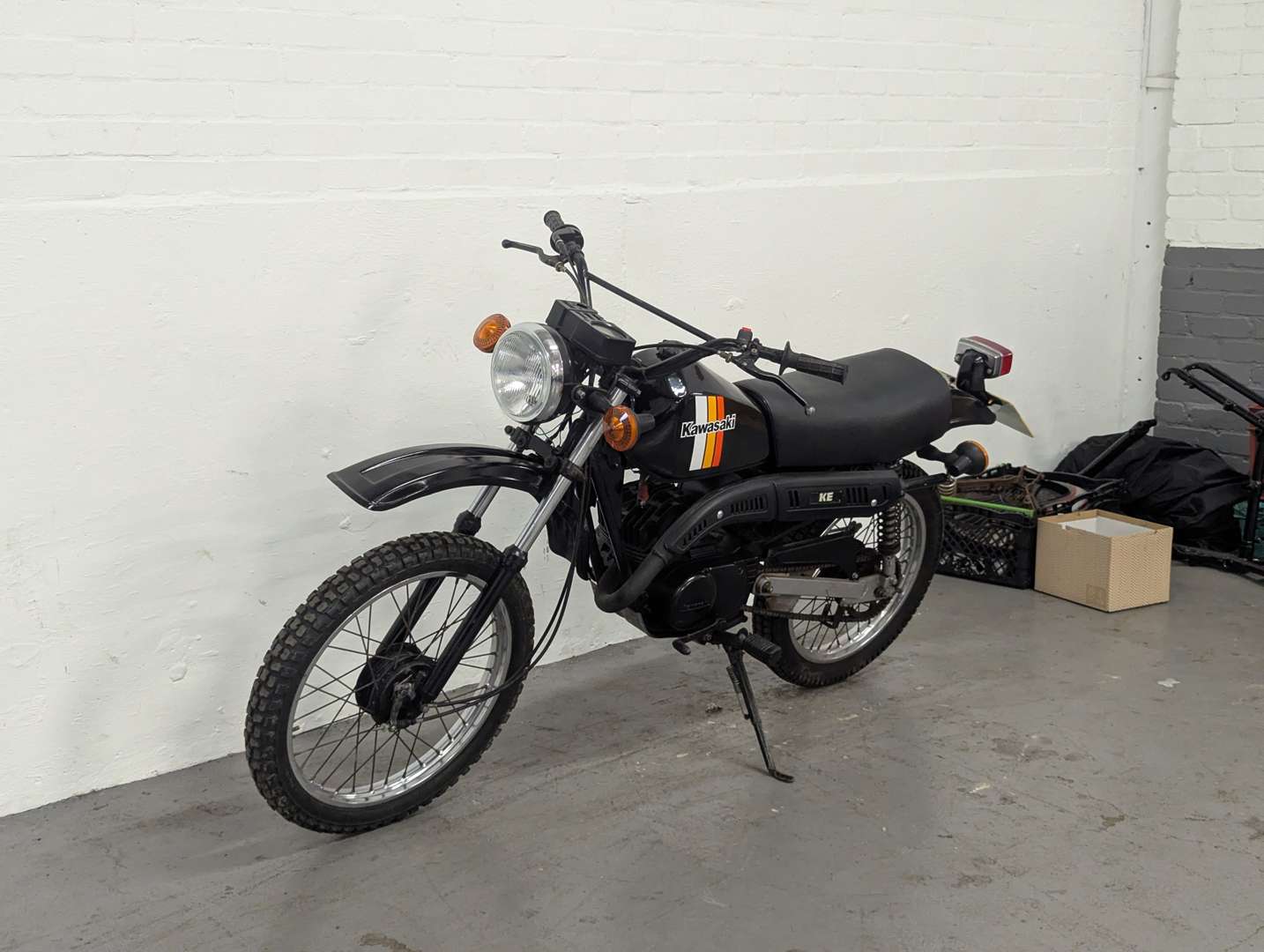 <p>1986 KAWASAKI KE100</p>