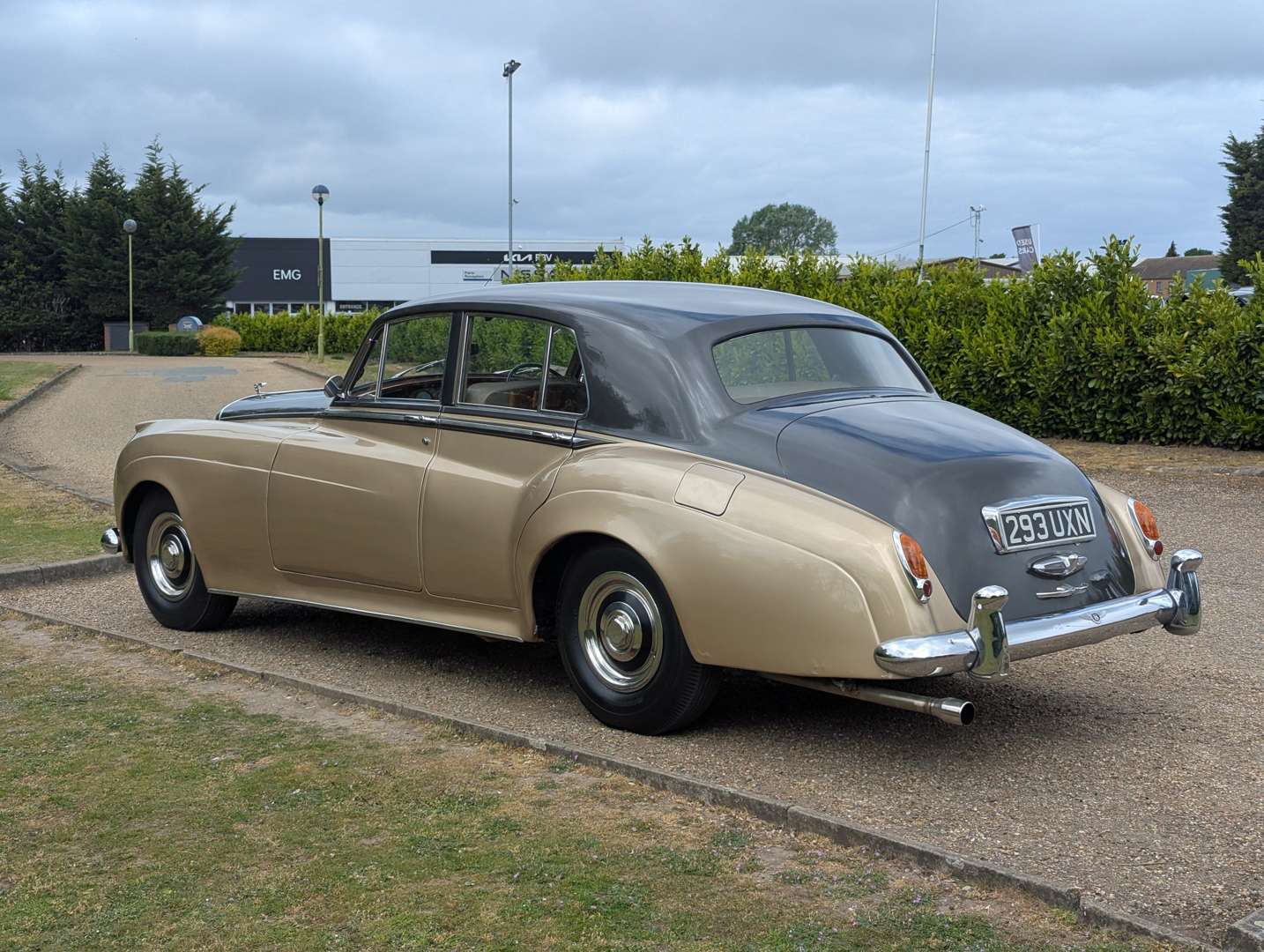 <p>1962 BENTLEY S2</p>