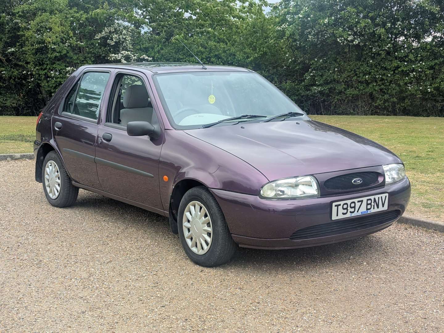 <p>1999 FORD FIESTA LX</p>