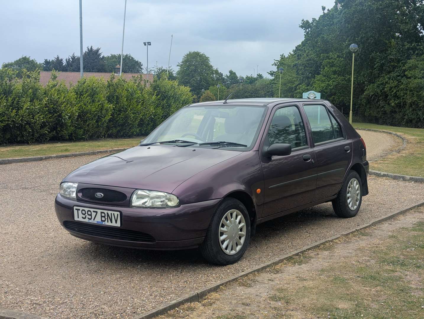 <p>1999 FORD FIESTA LX</p>