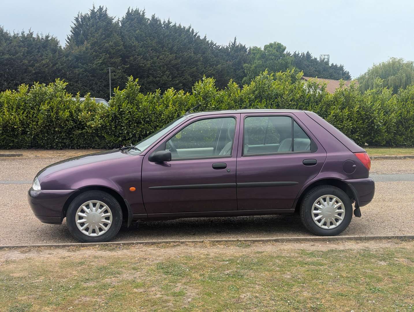 <p>1999 FORD FIESTA LX</p>
