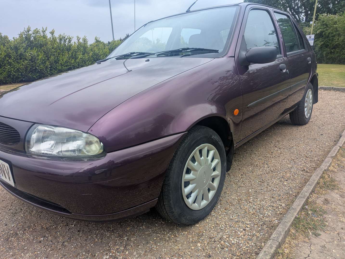 <p>1999 FORD FIESTA LX</p>