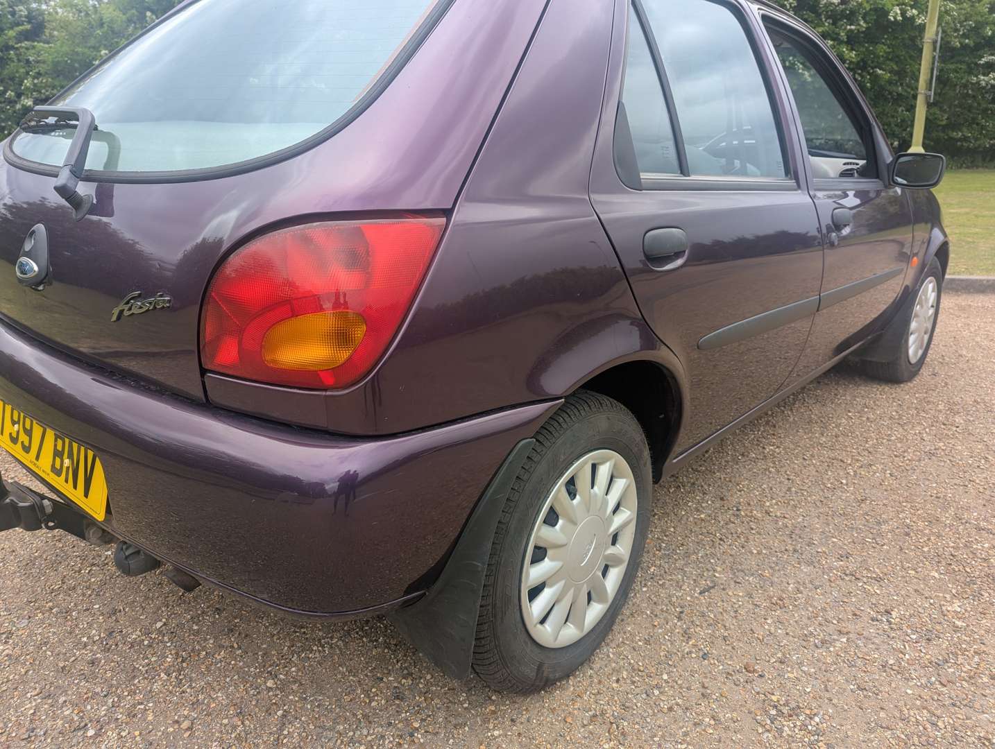 <p>1999 FORD FIESTA LX</p>