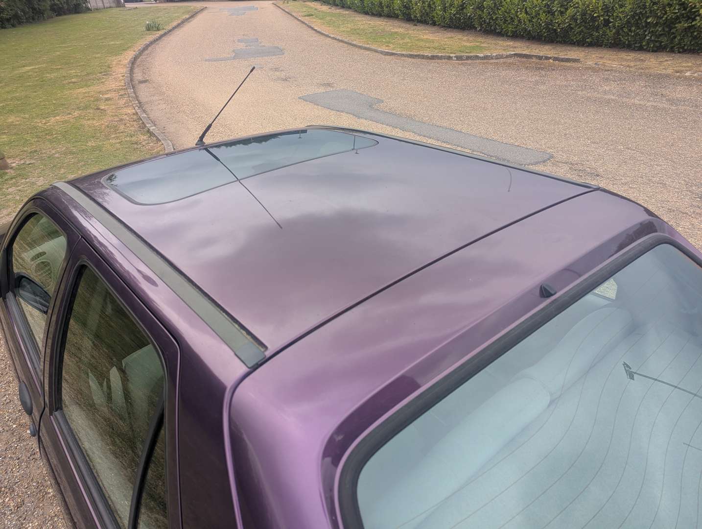 <p>1999 FORD FIESTA LX</p>