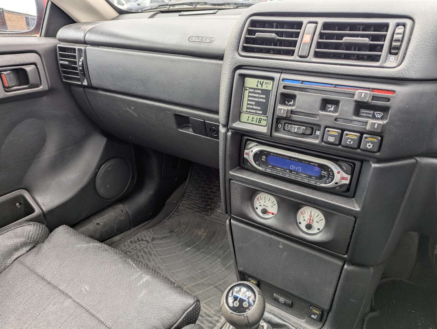 <p>1997 VAUXHALL CALIBRA SE9 V6</p>