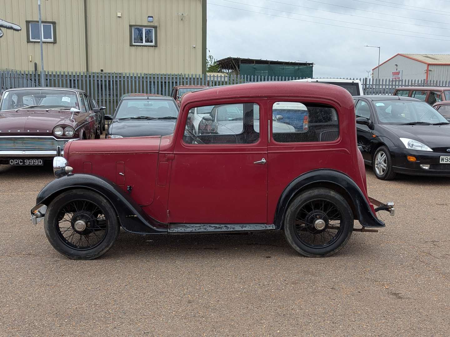 <p>1937 AUSTIN SEVEN</p>