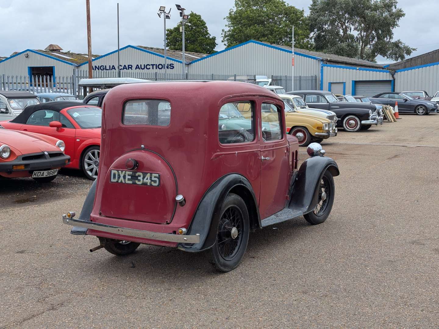 <p>1937 AUSTIN SEVEN</p>