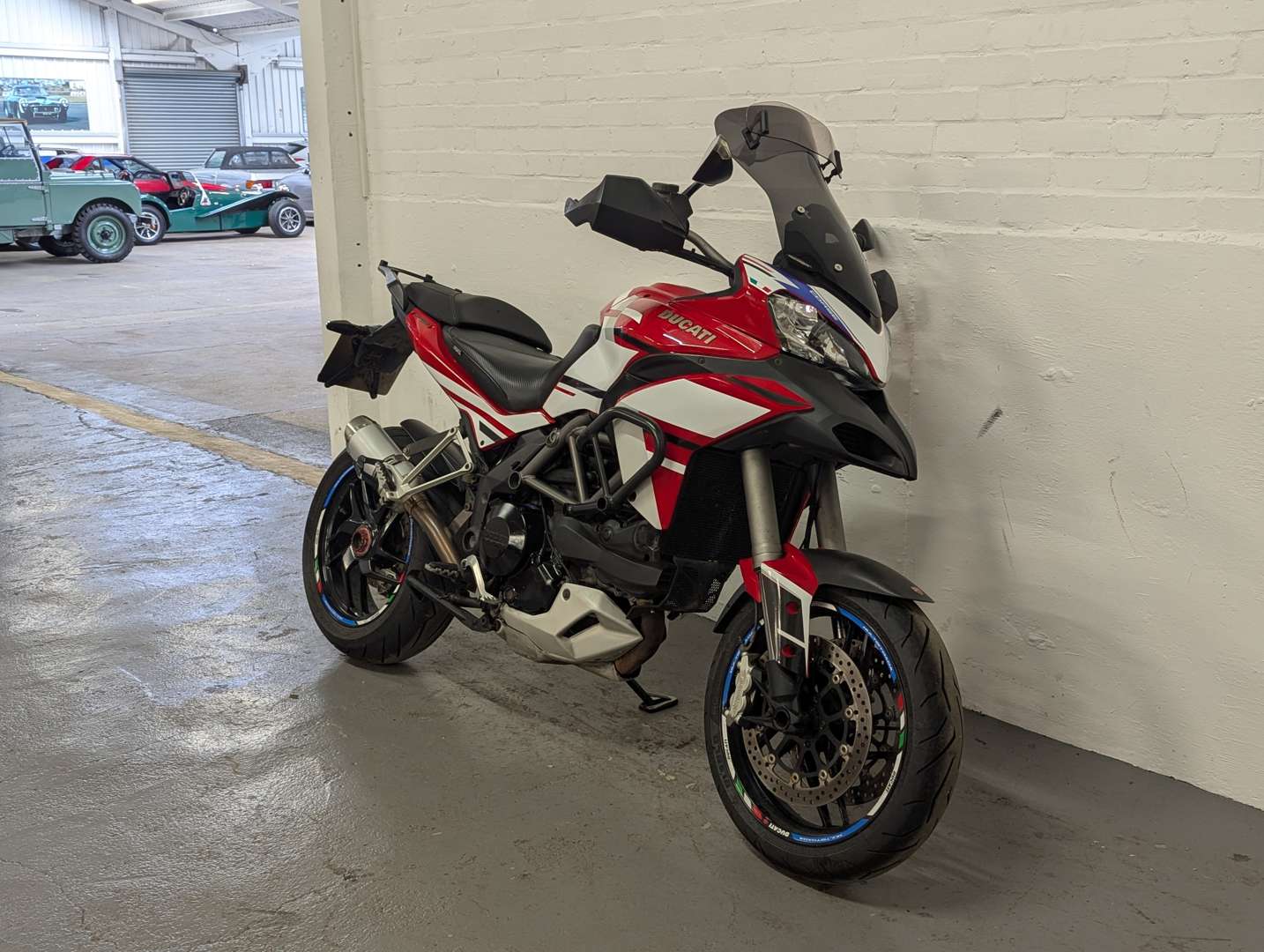 <p>2014 DUCATI MULTISTRADA 1200 S TOURING</p>