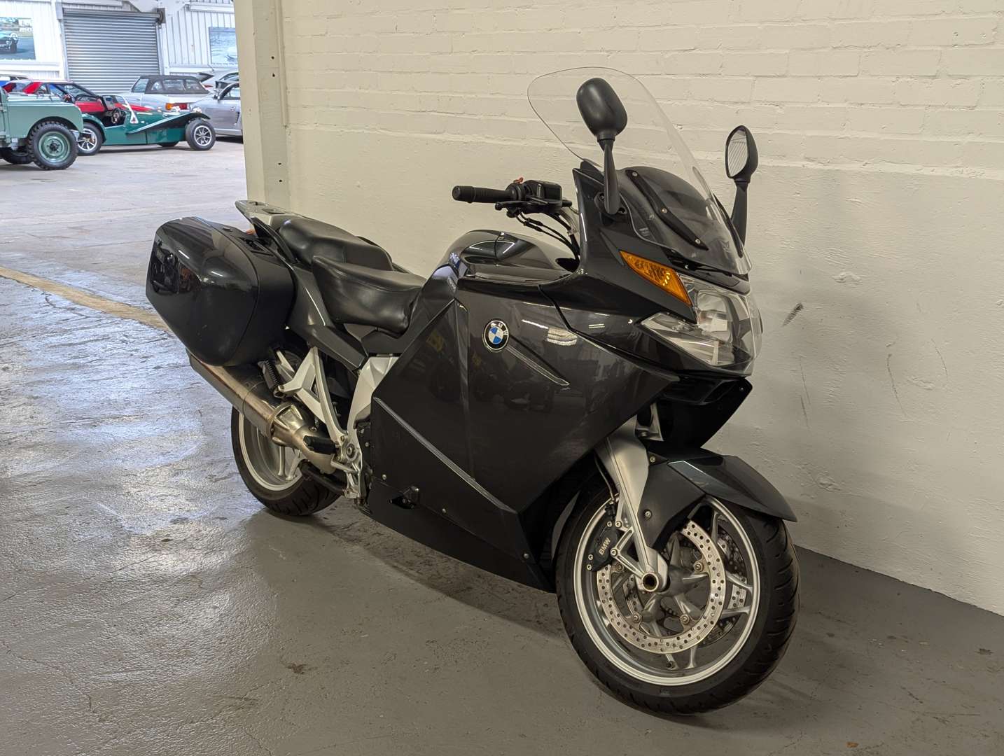 <p>2007 BMW K1200 GT SE</p>