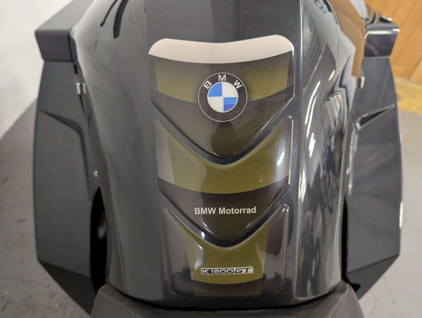 <p>2007 BMW K1200 GT SE</p>