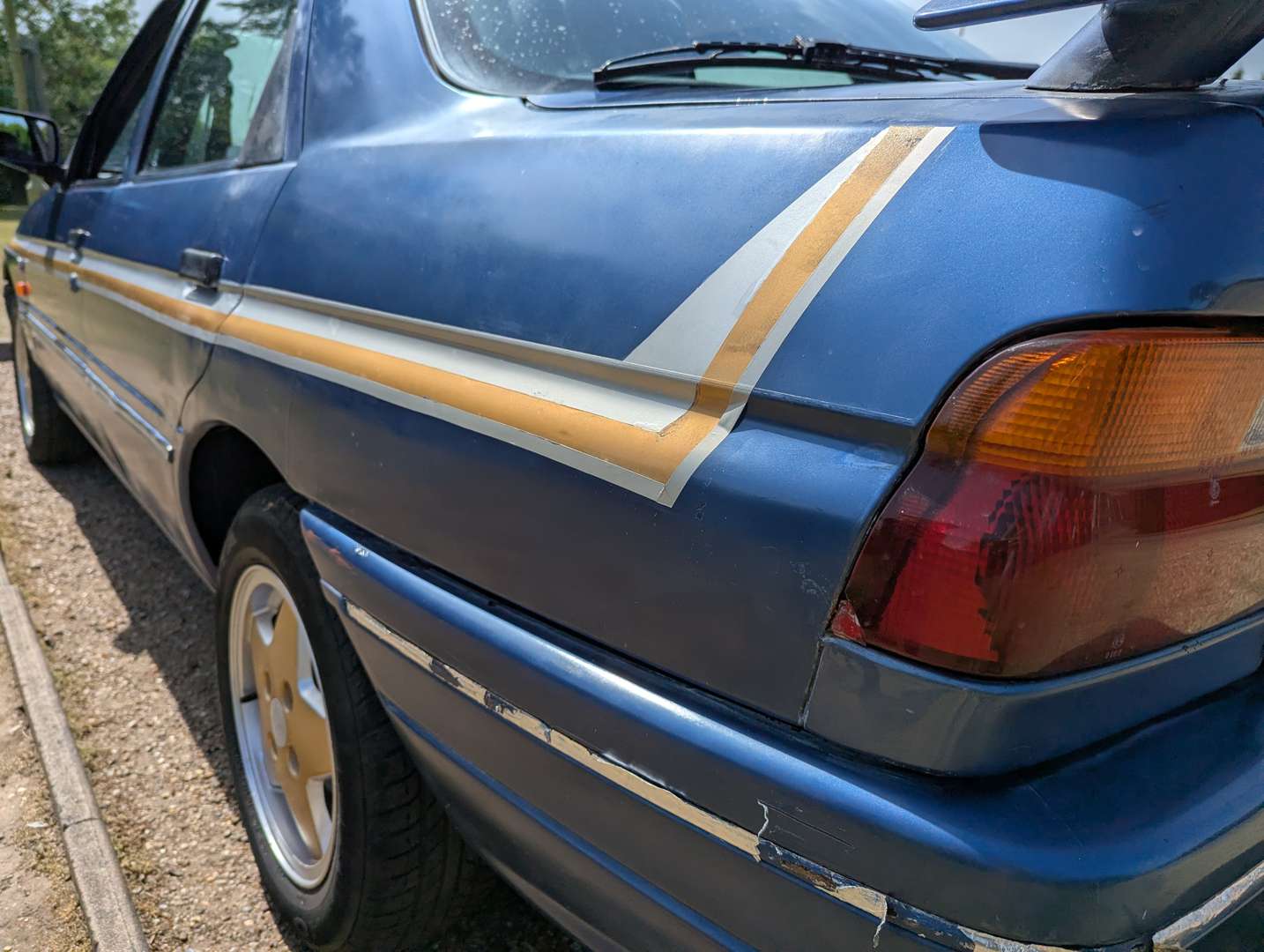 <p>1993 FORD ORION GHIA SI</p>