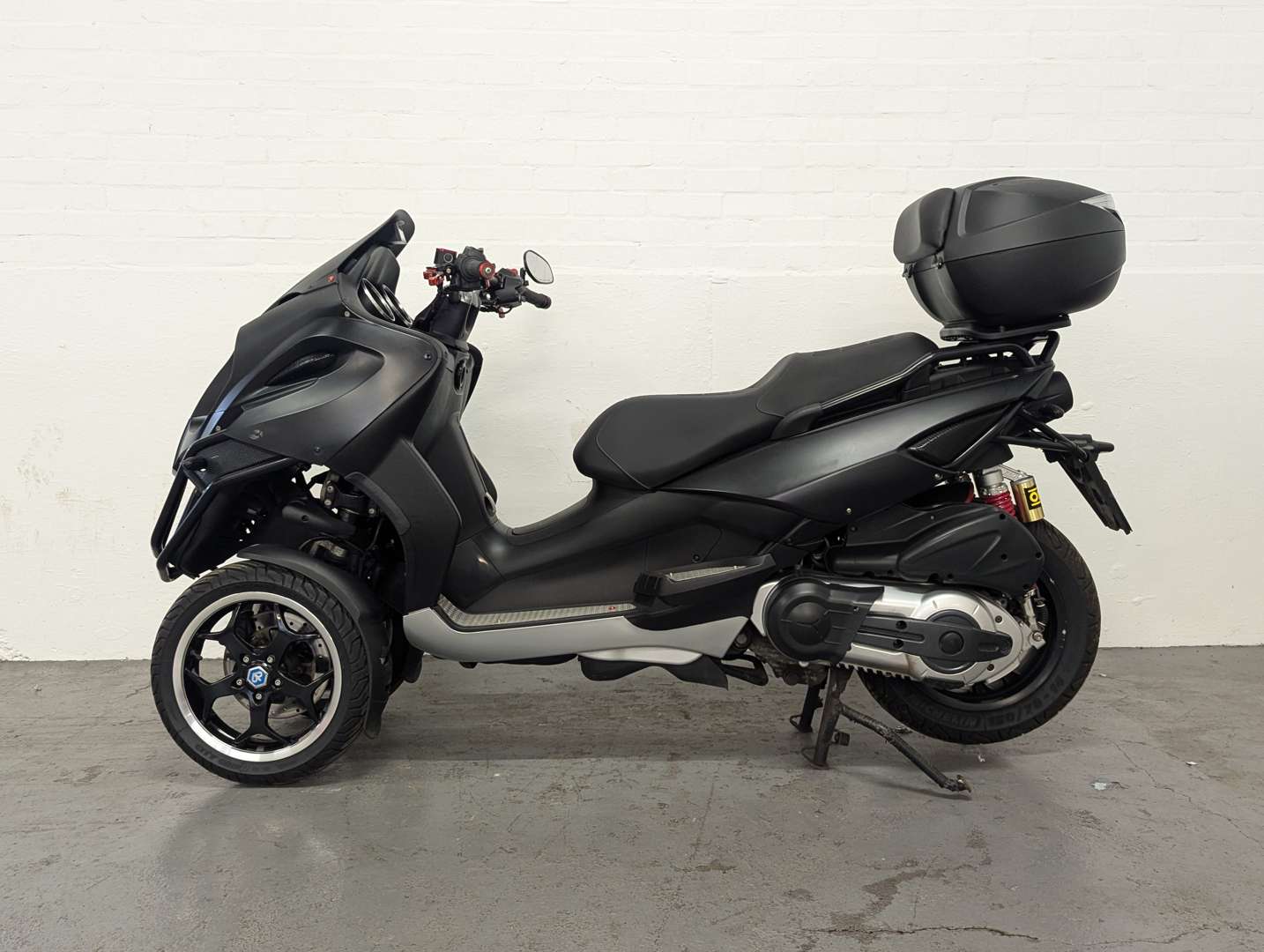 <p>2007 GILERA FUOCO 500</p>
