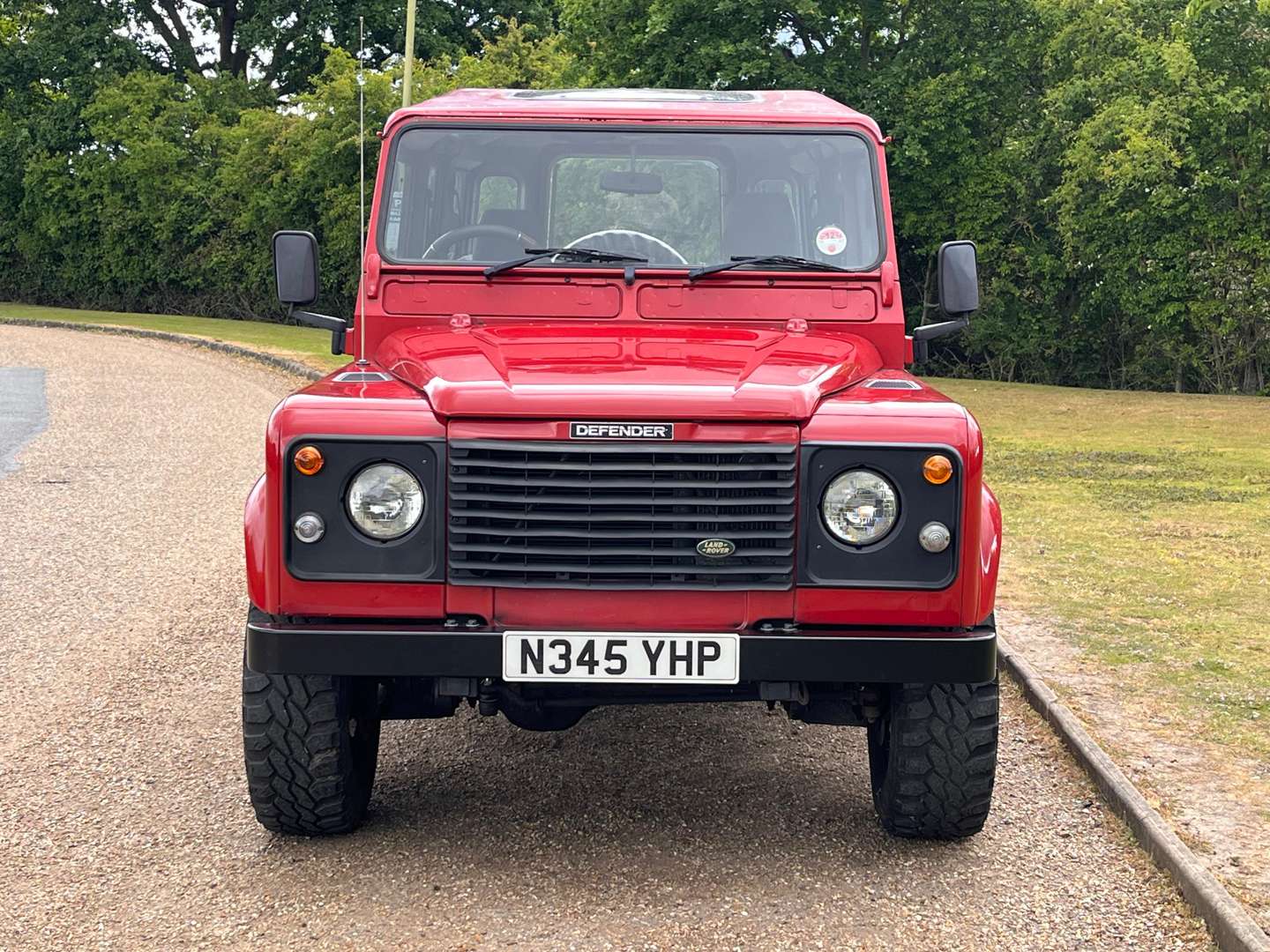 <p>1996 LAND ROVER 110 DEFENDER TDI CSW</p>