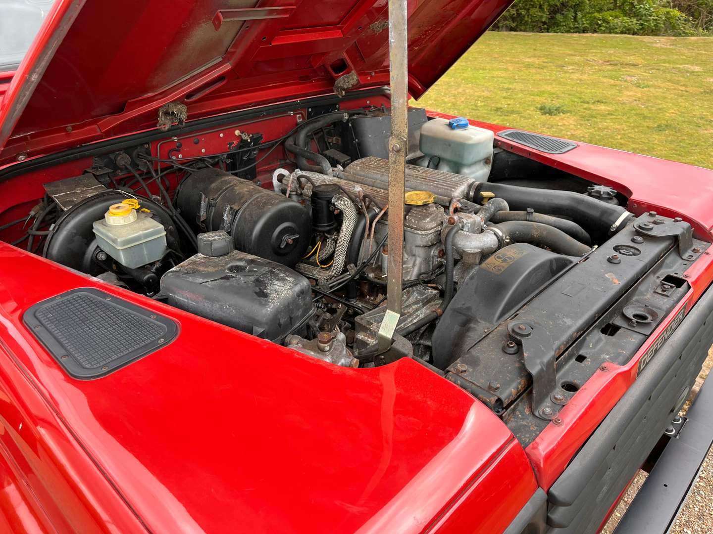 <p>1996 LAND ROVER 110 DEFENDER TDI CSW</p>