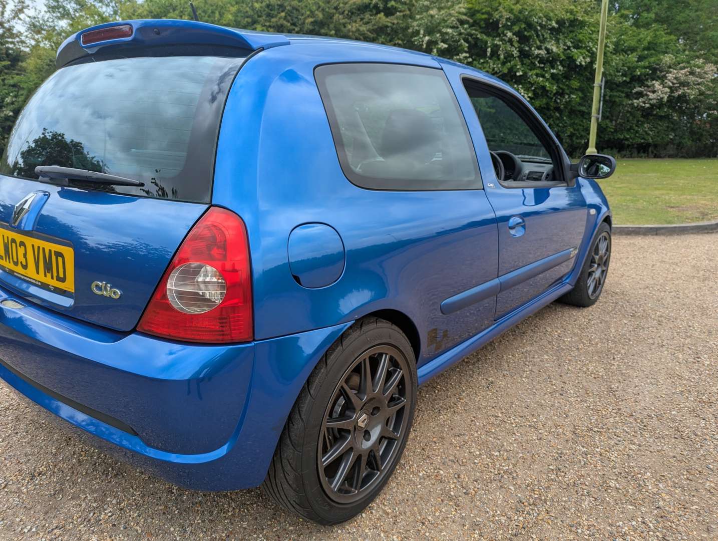 <p>2003 RENAULT CLIO 172 CUP</p>