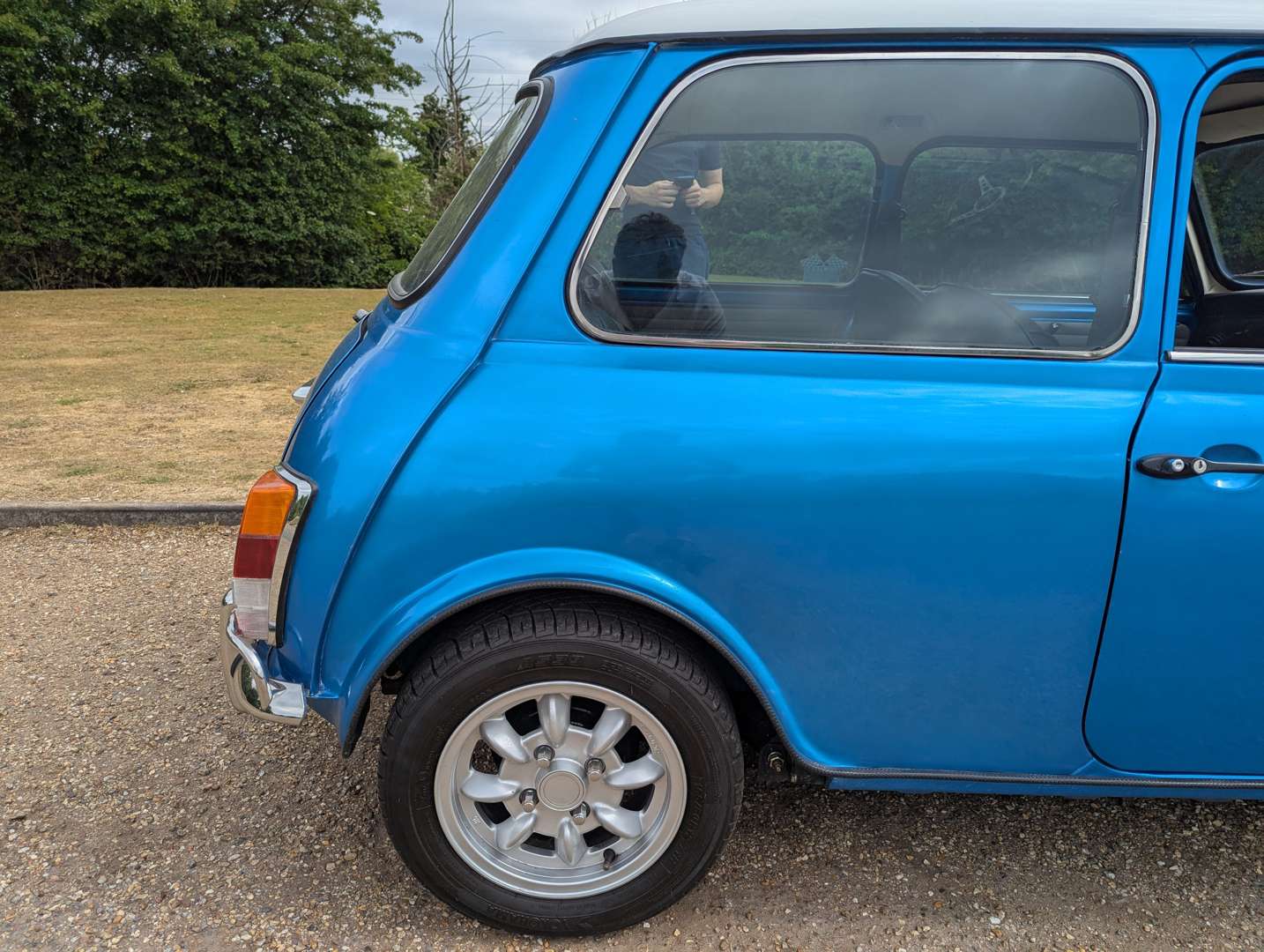 <p>1986 AUSTIN MINI MAYFAIR</p>