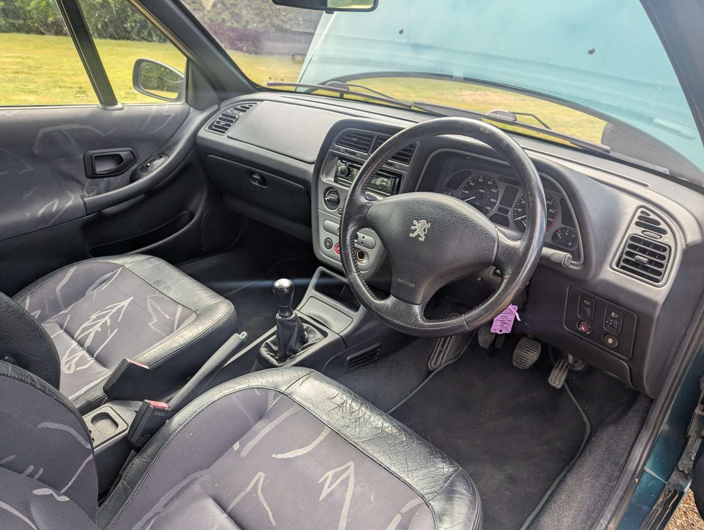 <p>2000 PEUGEOT 306 CABRIOLET S 16V</p>