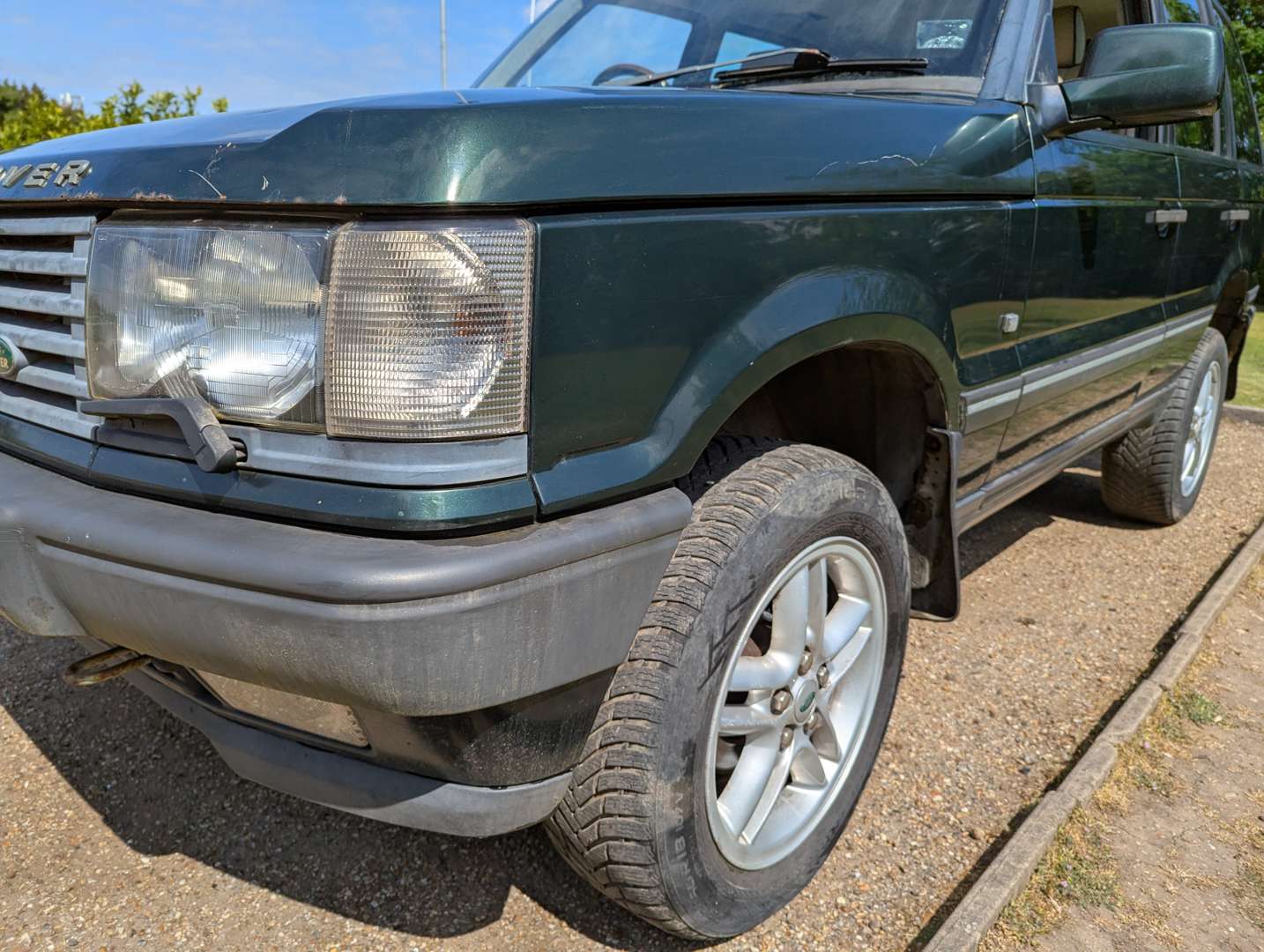 <p>2001 RANGE ROVER VOGUE AUTO</p>