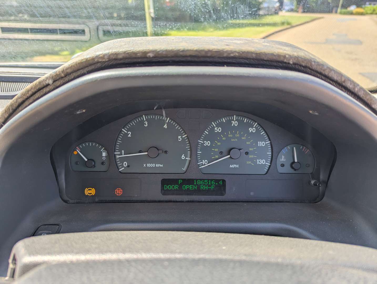 <p>2001 RANGE ROVER VOGUE AUTO</p>