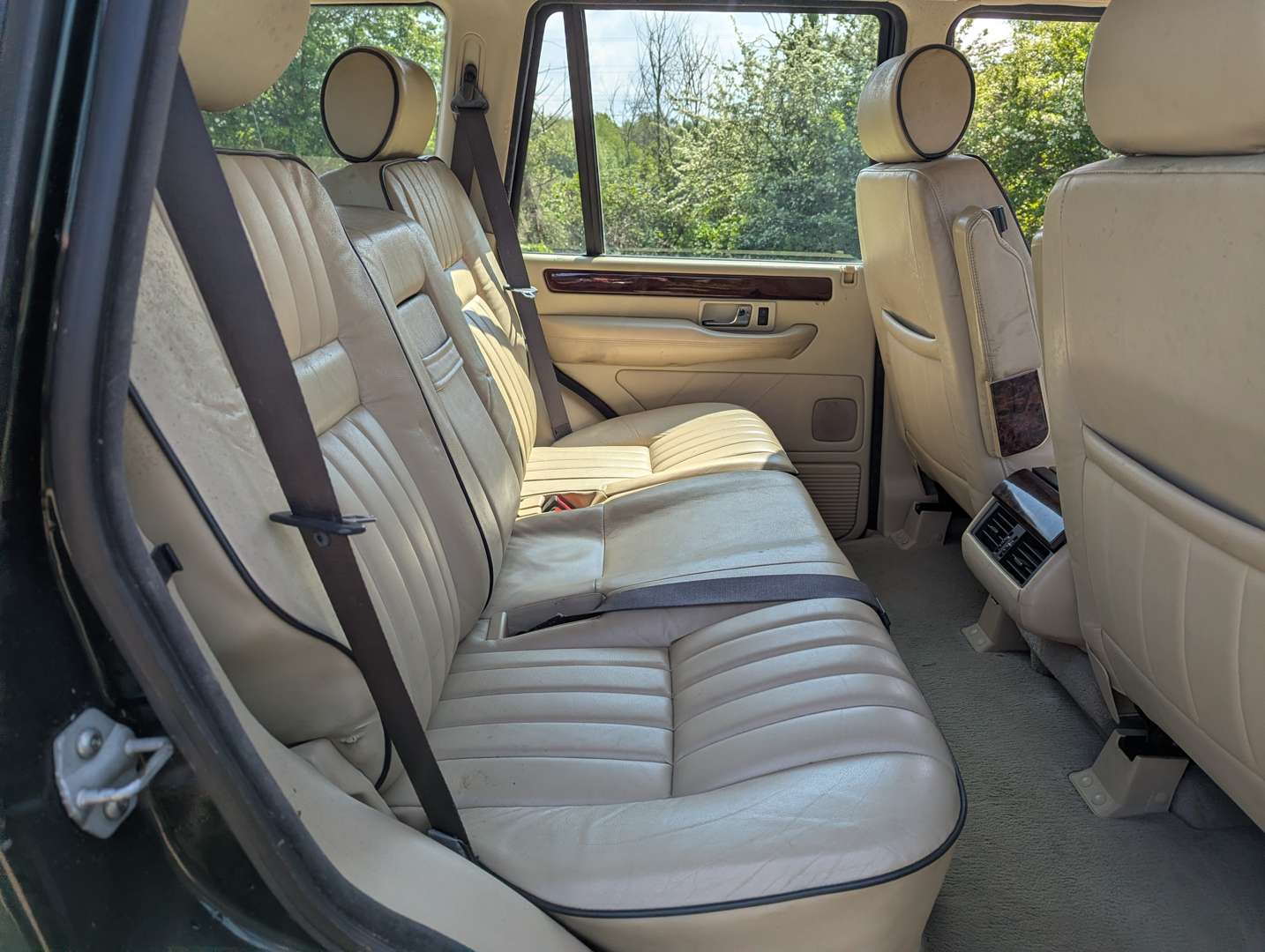 <p>2001 RANGE ROVER VOGUE AUTO</p>