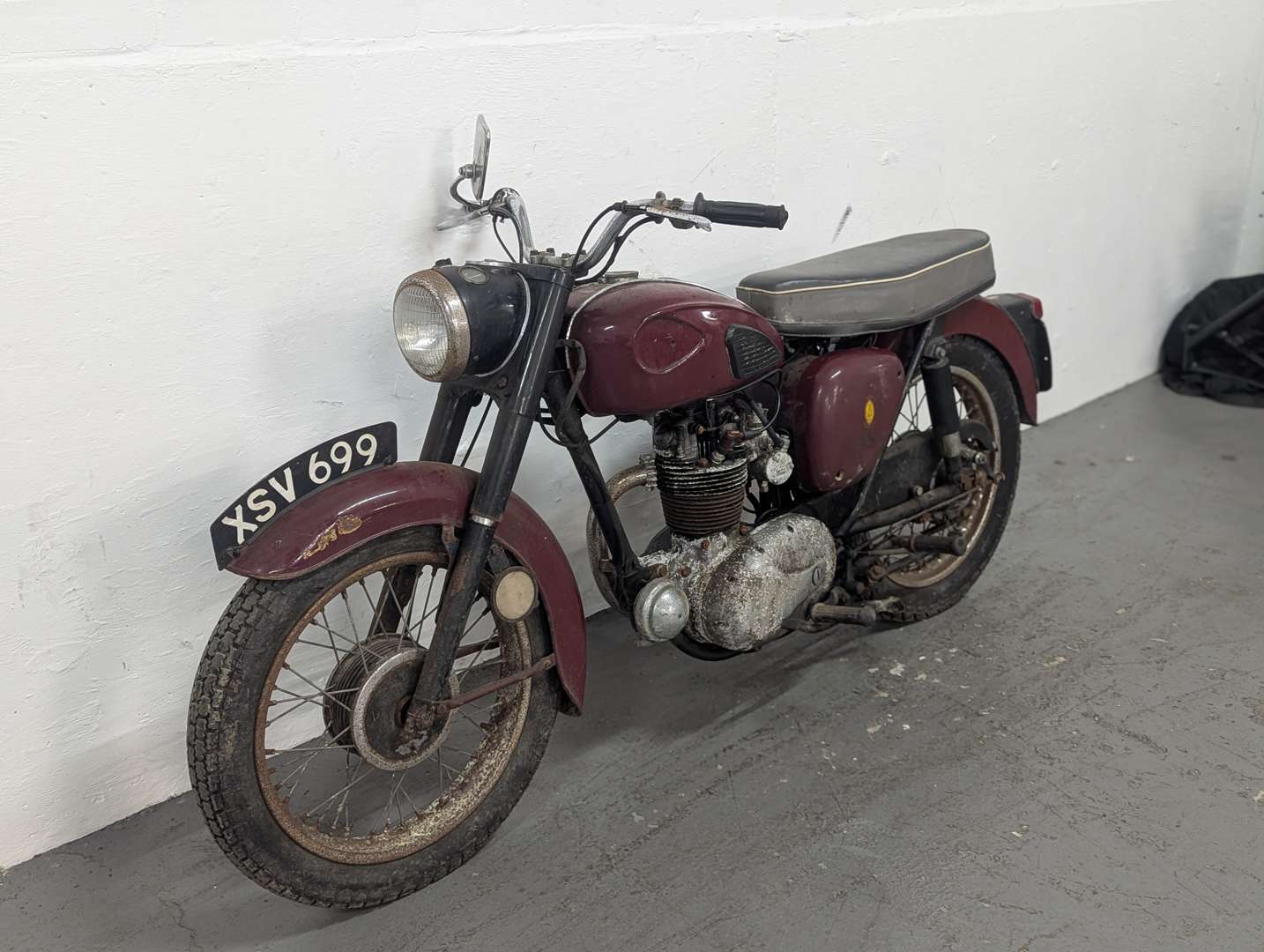 <p>1960 BSA 250</p>