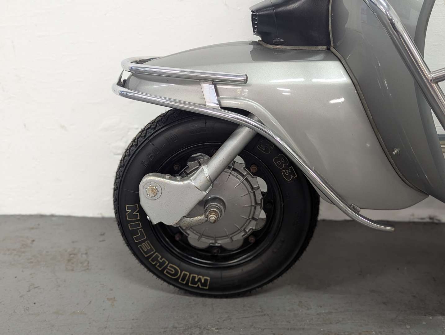 <p>1964 LAMBRETTA 150</p>