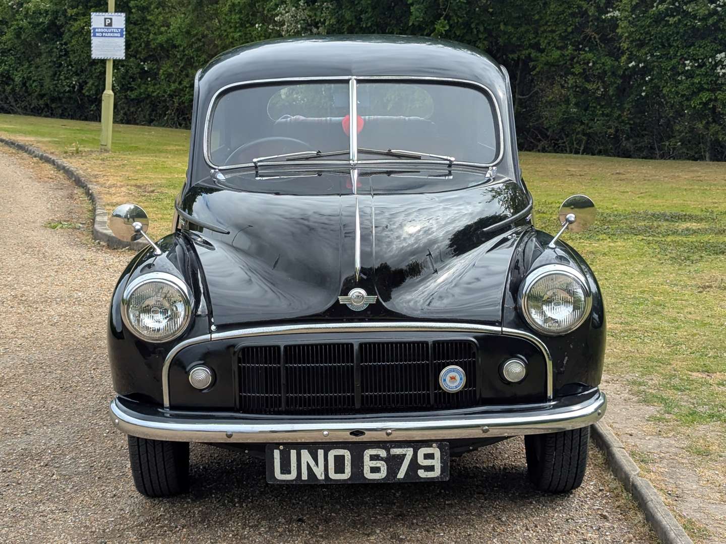 <p>1952 MORRIS MINOR</p>