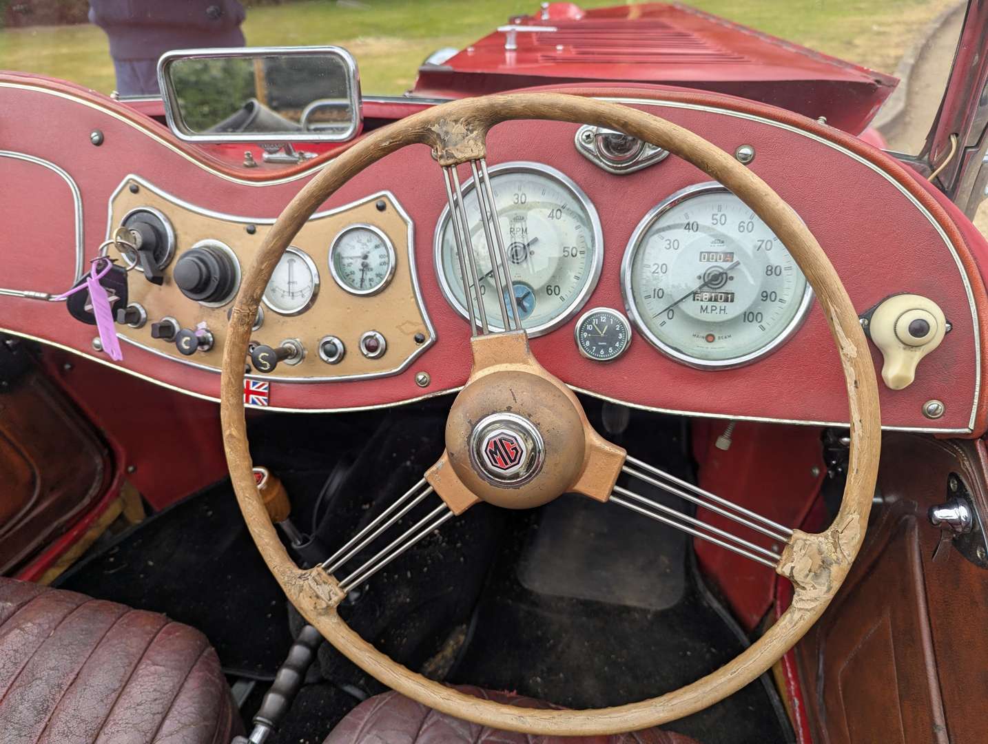 <p>1953 MG TD</p>