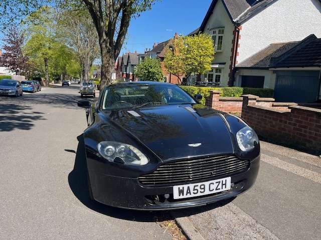 <p>2009 ASTON MARTIN VANTAGE V8 AUTO</p>