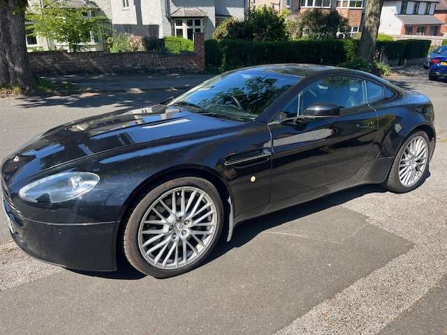<p>2009 ASTON MARTIN VANTAGE V8 AUTO</p>