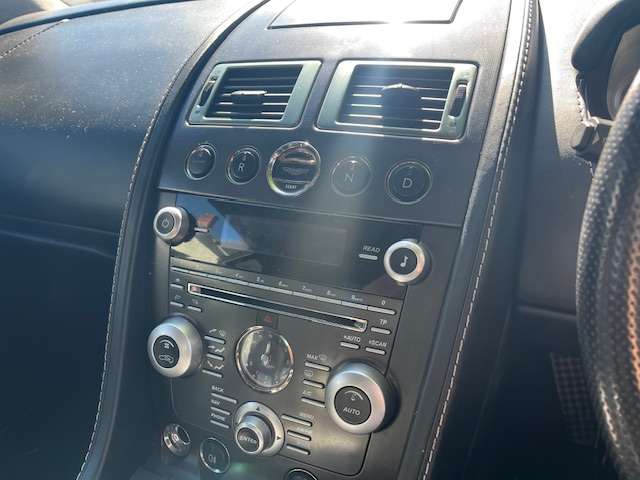 <p>2009 ASTON MARTIN VANTAGE V8 AUTO</p>