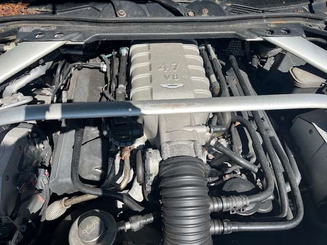 <p>2009 ASTON MARTIN VANTAGE V8 AUTO</p>