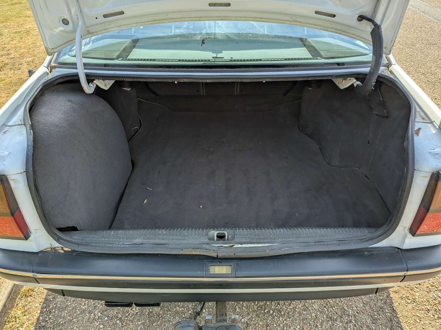 <p>1989 VAUXHALL SENATOR 3.0L CD AUTO</p>