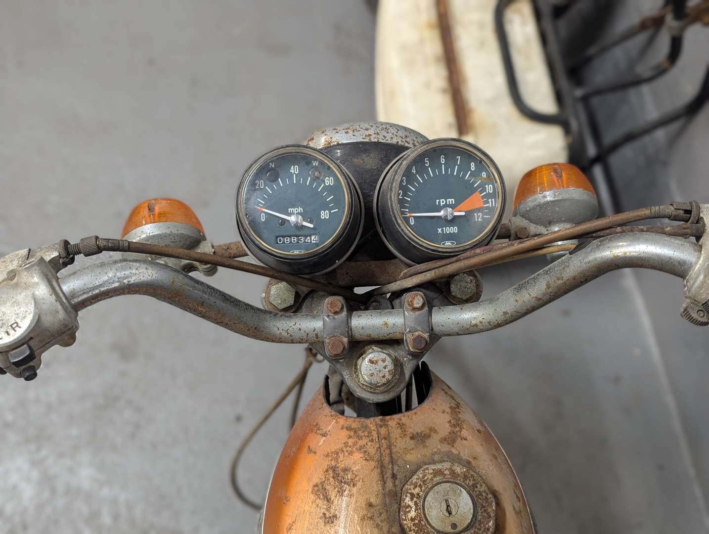 <p>1975 HONDA CB125</p>