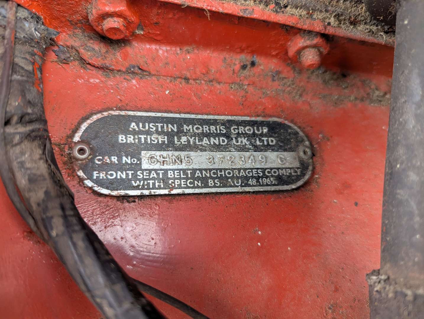<p>1975 MG B ROADSTER</p>